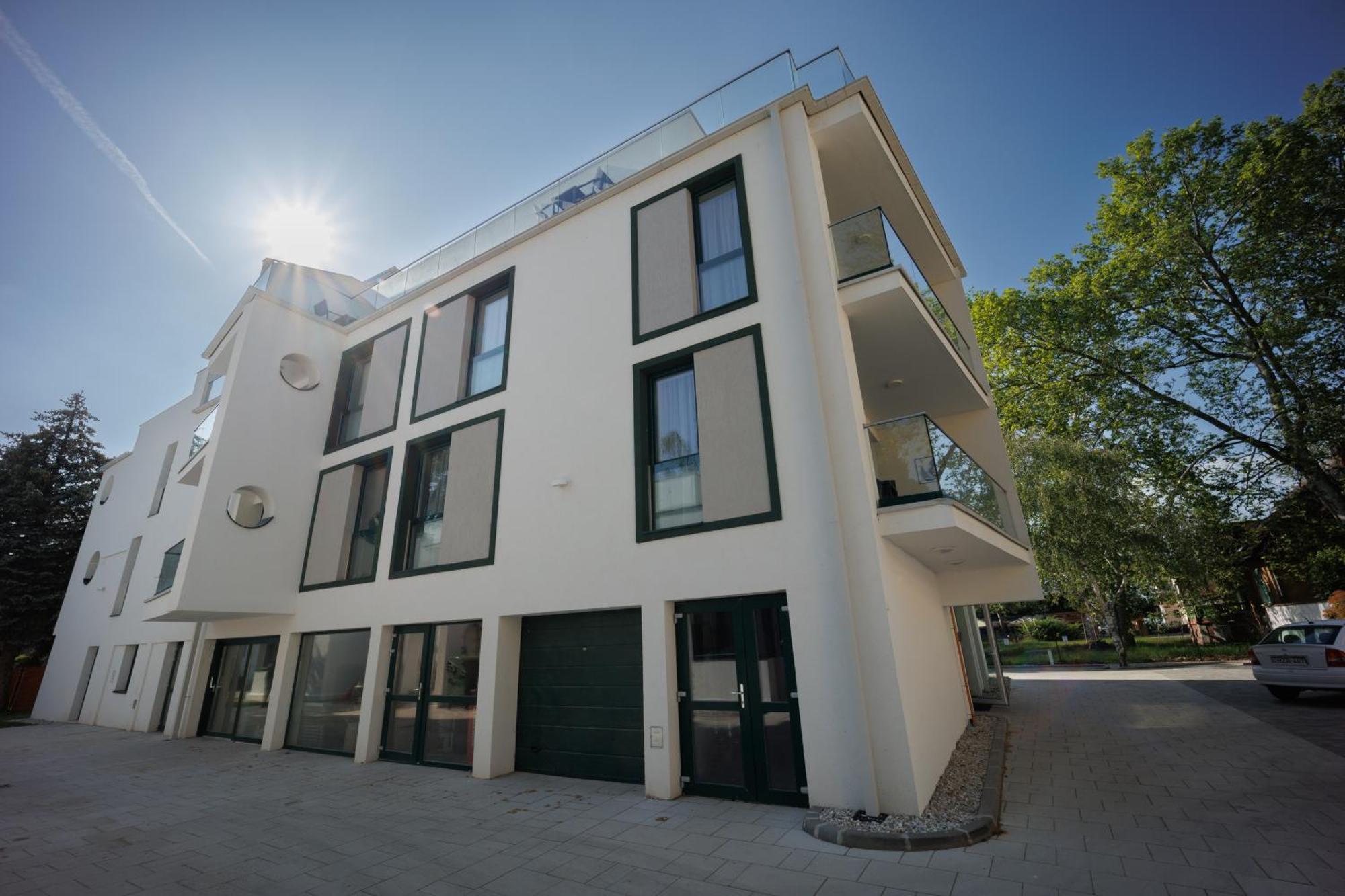 Villa Bauhaus Wellness Apartman 102 Siófok Exteriér fotografie
